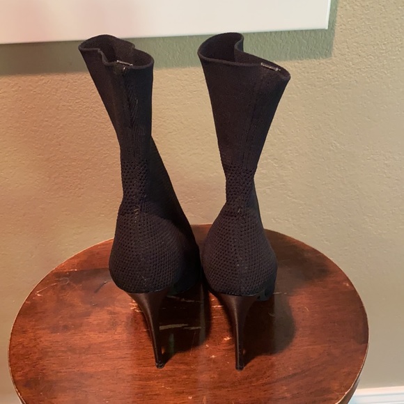 Black Steve Madden sock bootie - Picture 2 of 4